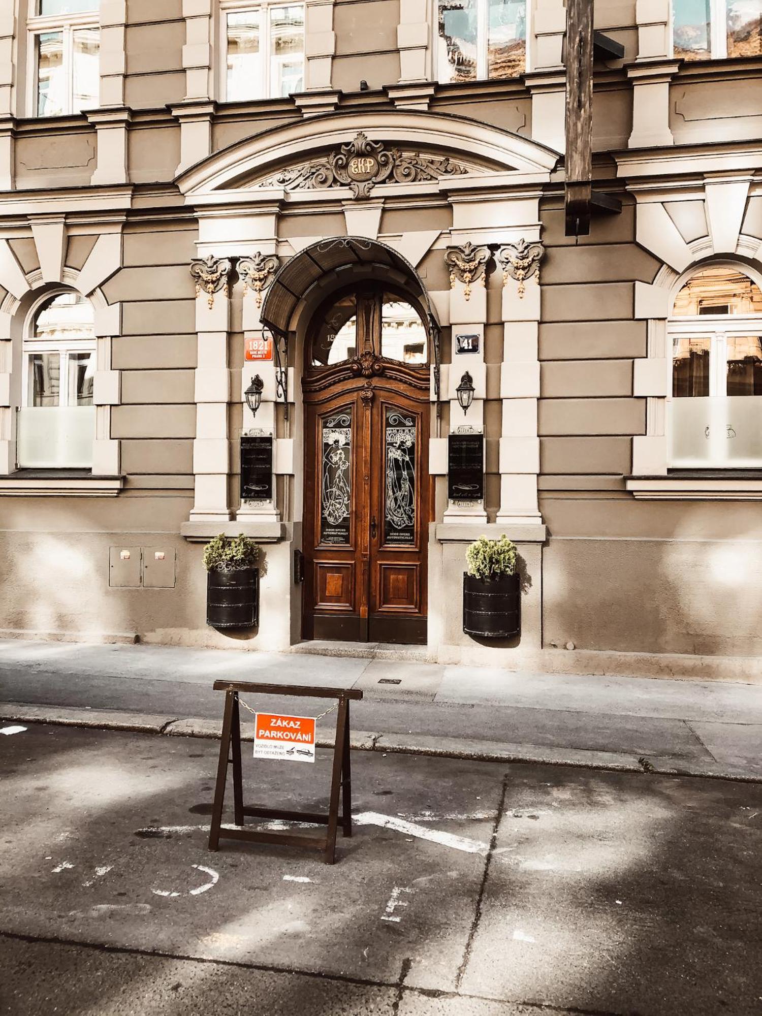 Alfons Boutique Hotel Prague Exterior photo